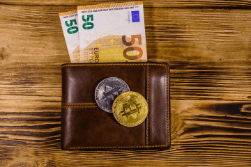 crpto coin bitcoin,ethereum, tether, binance, xrp, solana
